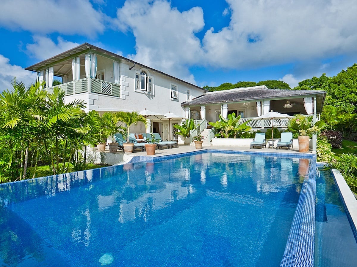 Greentails Residence One — luxury villa photo 2
