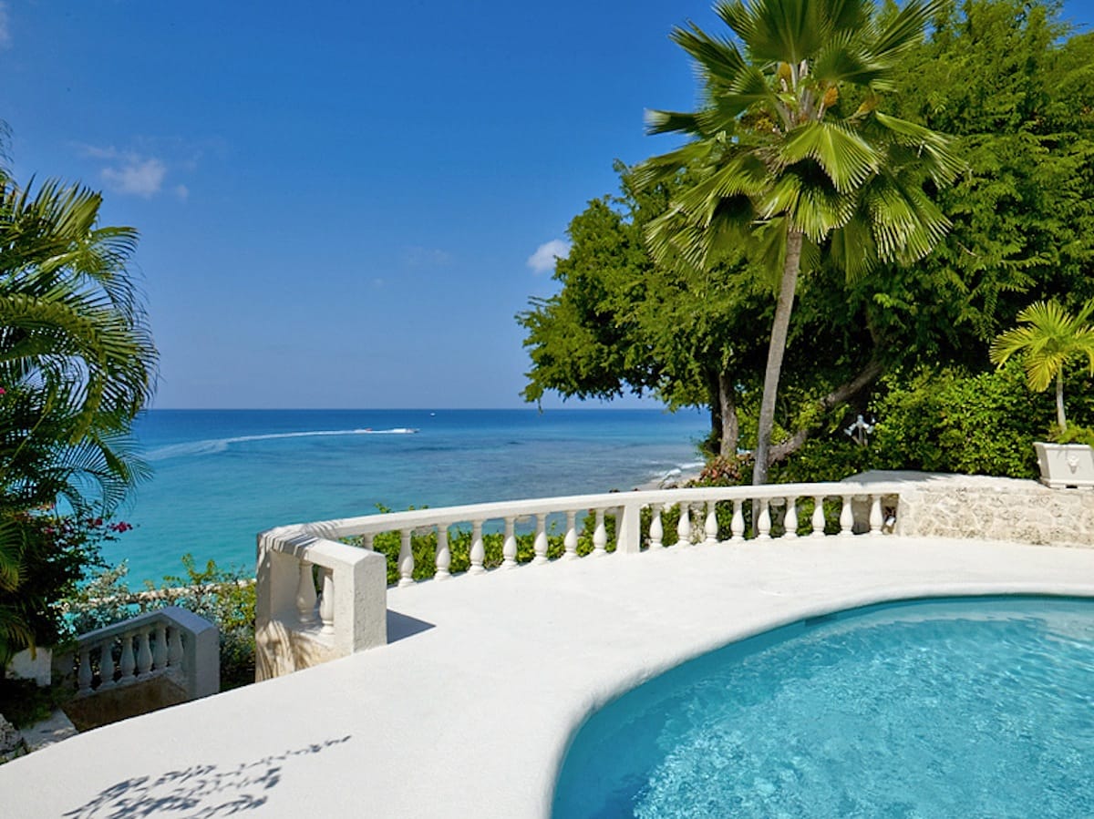WHITEGATES — luxury villa photo 1