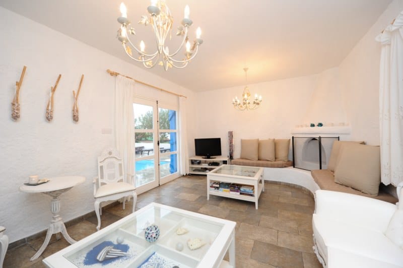 Villa Votsalo — luxury villa photo 2