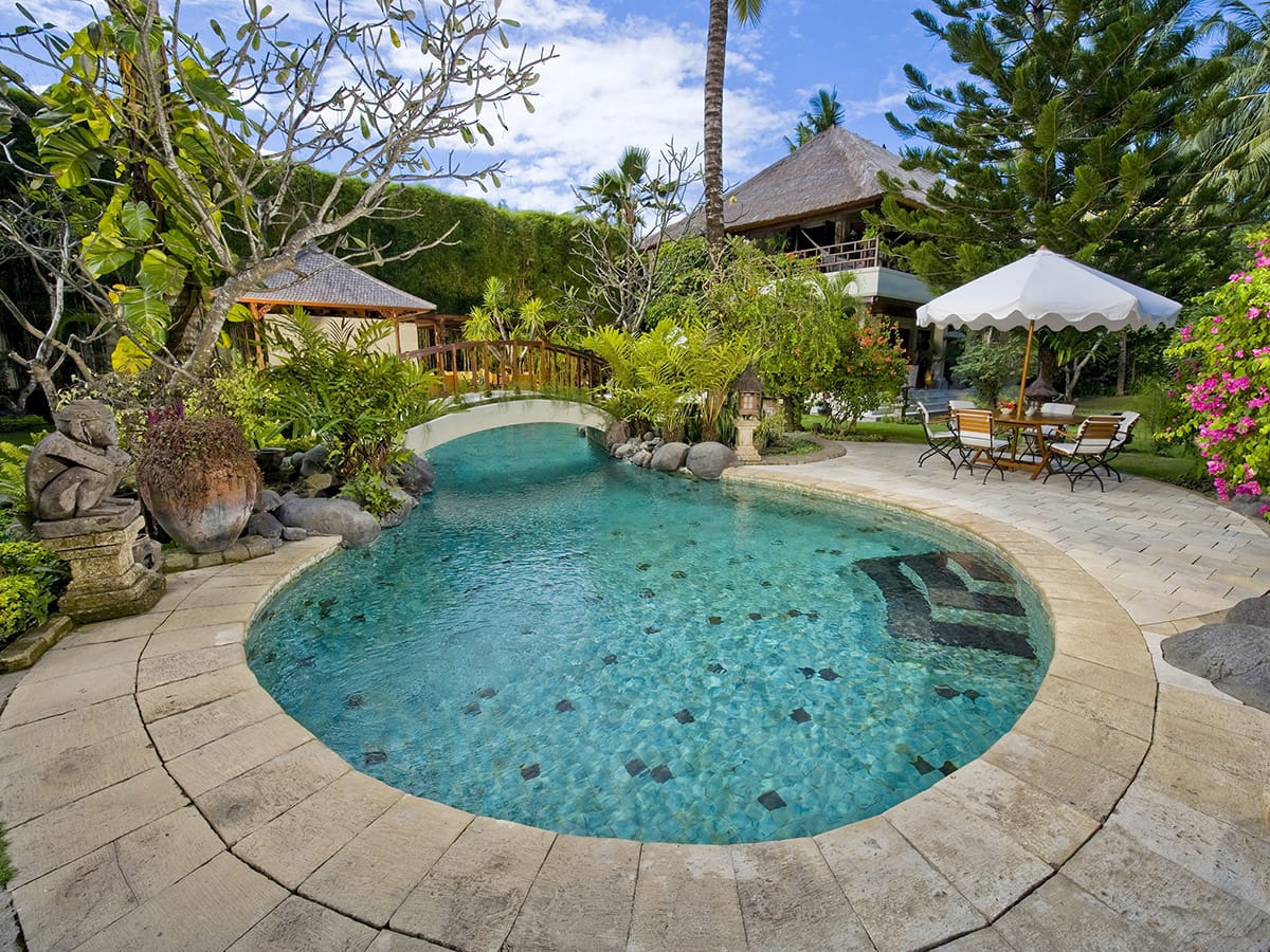 Villa Taman Sorga — luxury villa photo 1