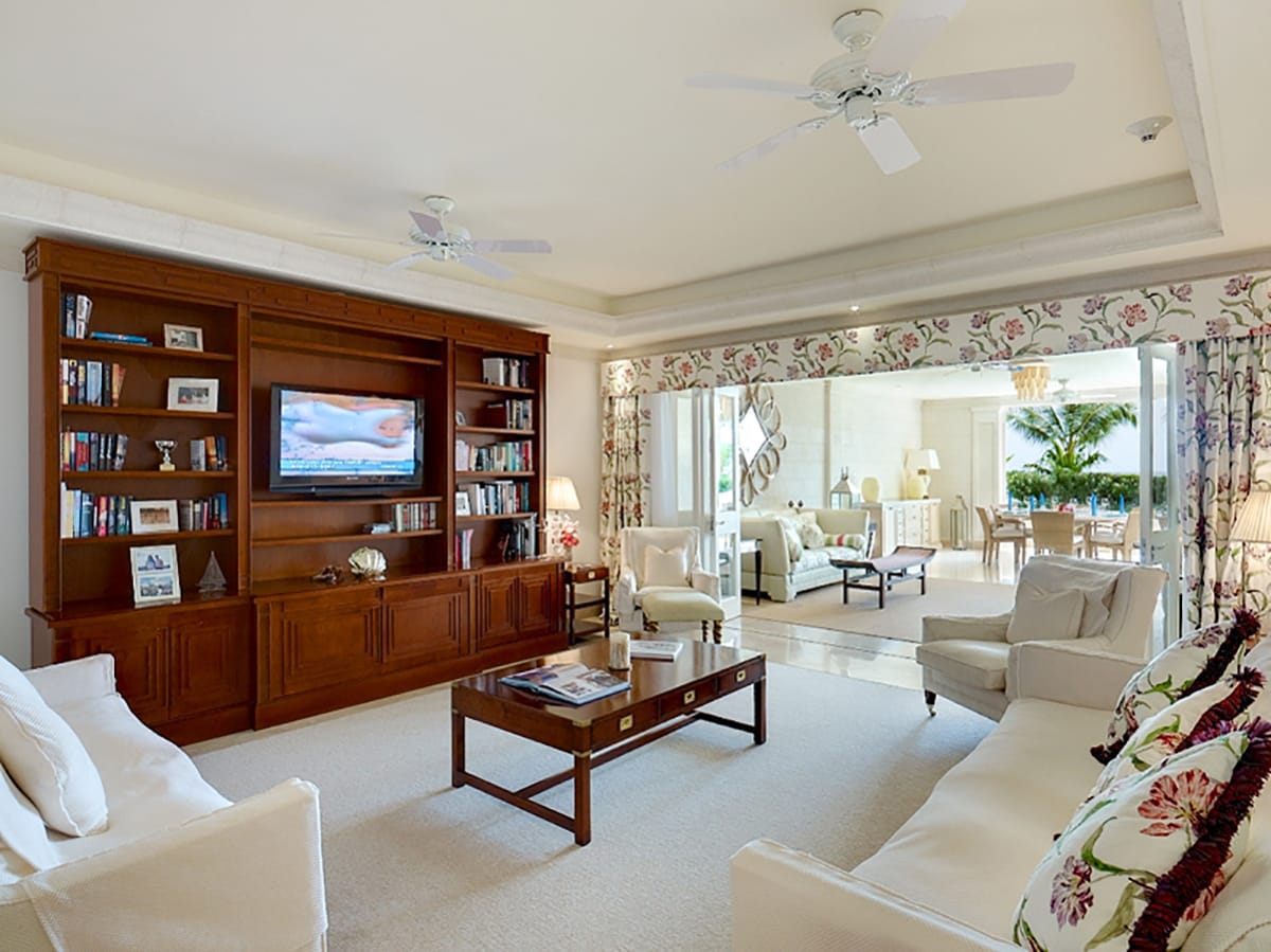 Smugglers Cove 1 — luxury villa photo 2
