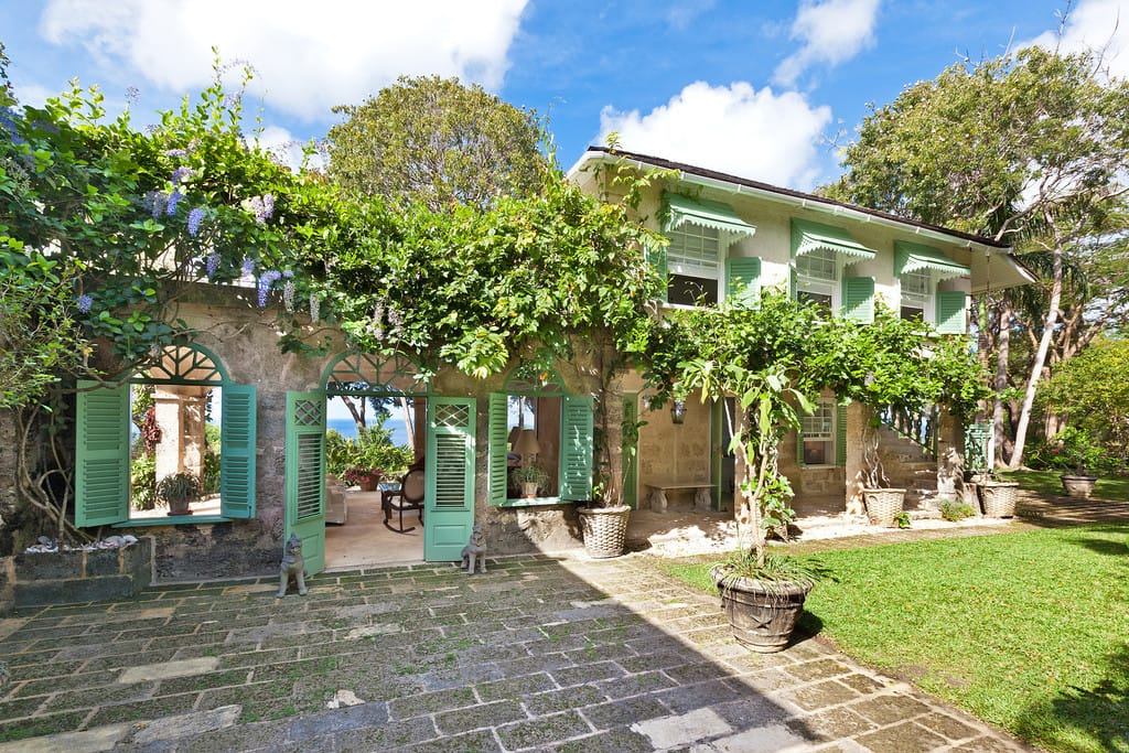 Fustic House — luxury villa photo 2