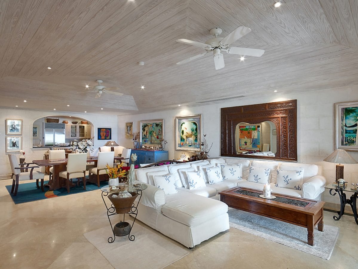 Old Trees 002, Azzurro — luxury villa photo 1