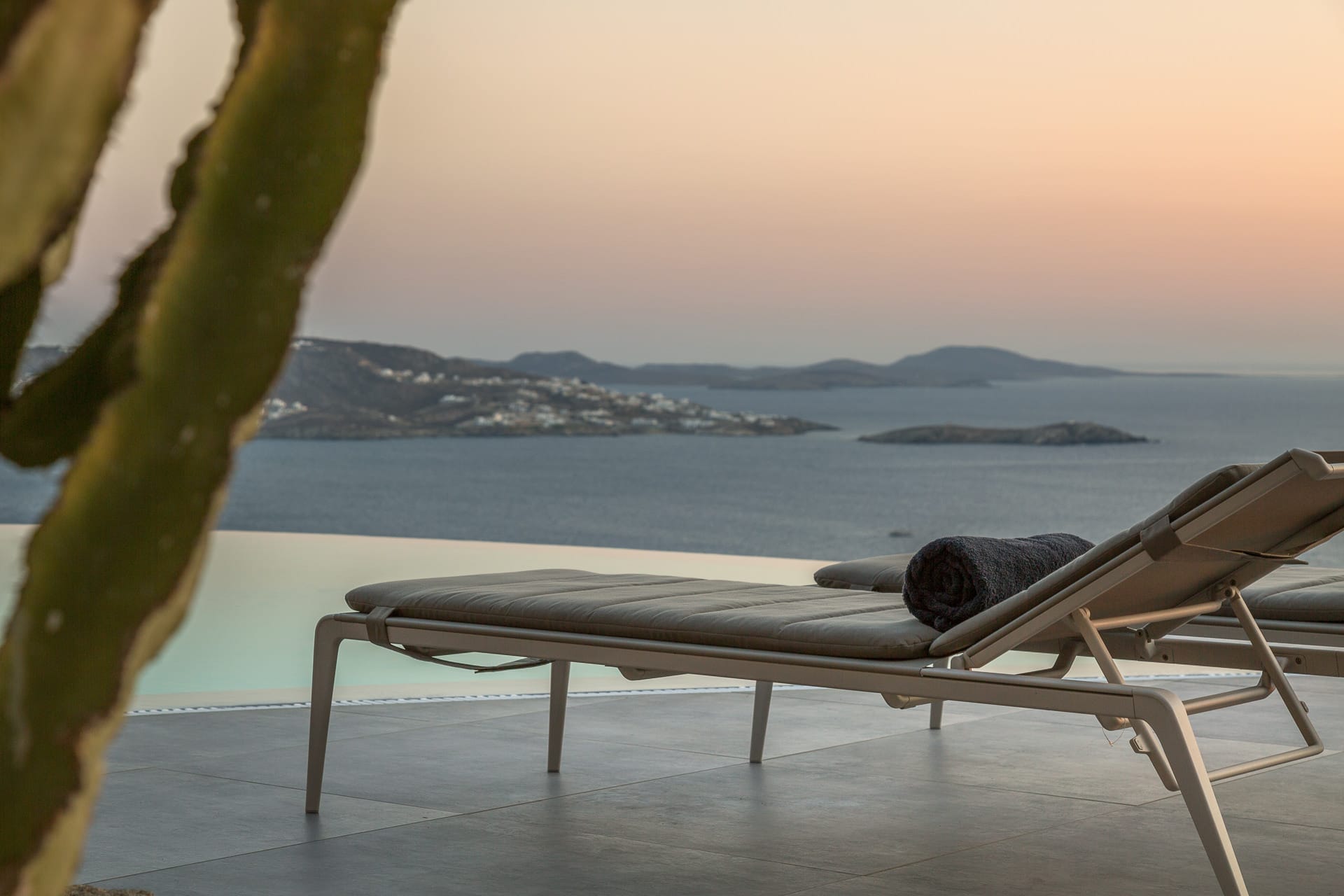 White Villa — luxury villa photo 2