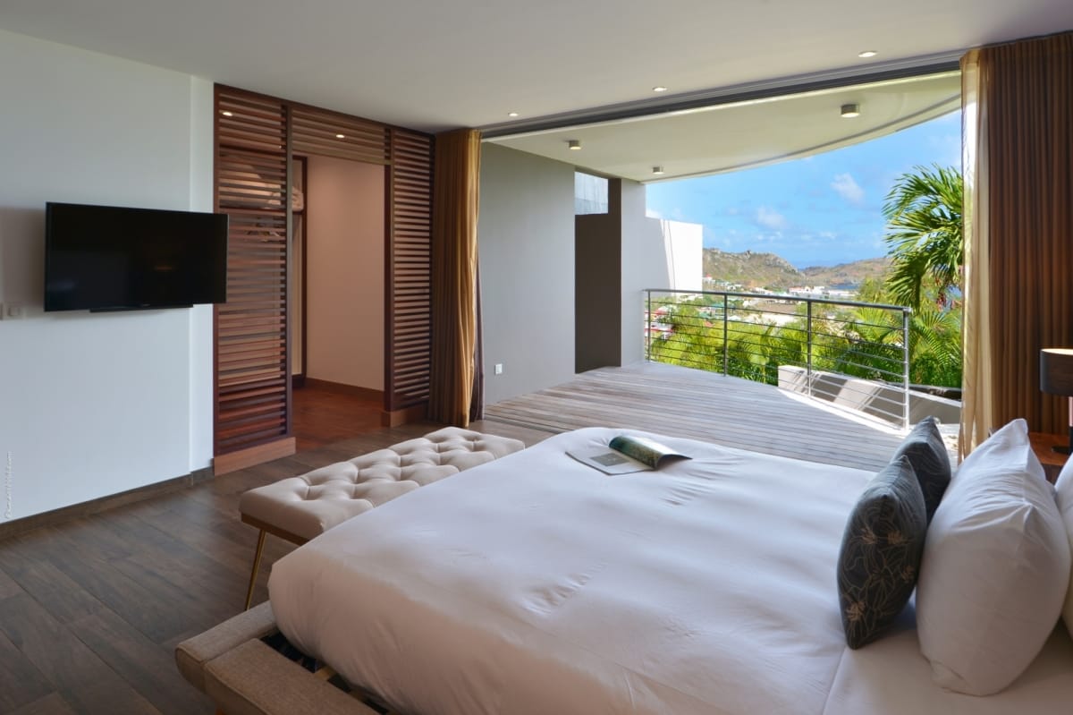 Flamands Bay — luxury villa photo 1