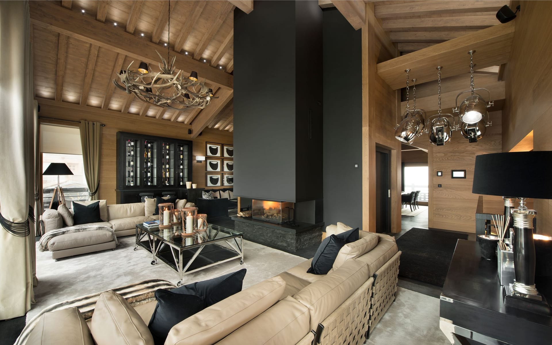 Chalet Le Petit Palais — luxury villa photo 1