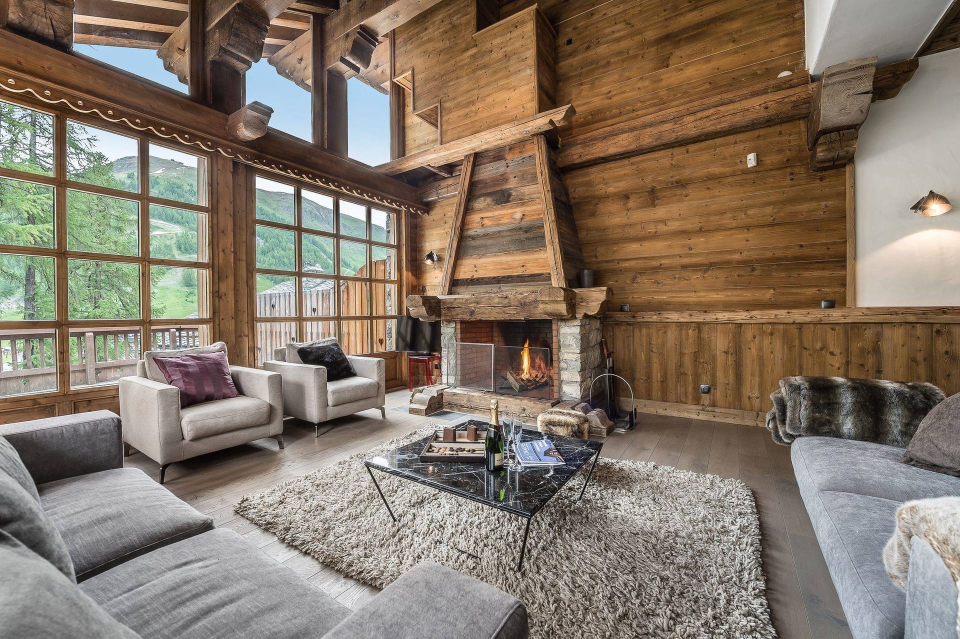 Chalet Le Petit Yeti — luxury villa photo 1