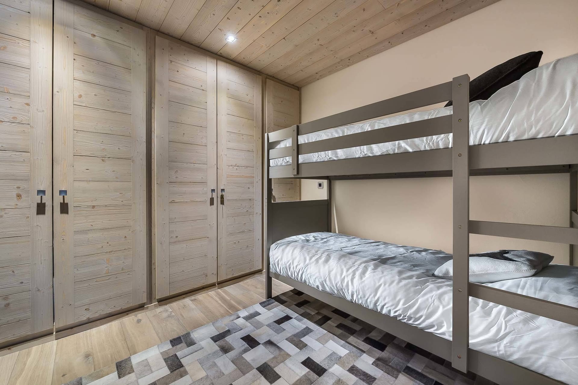 Apartment Cygnaski 5 — luxury villa photo 11