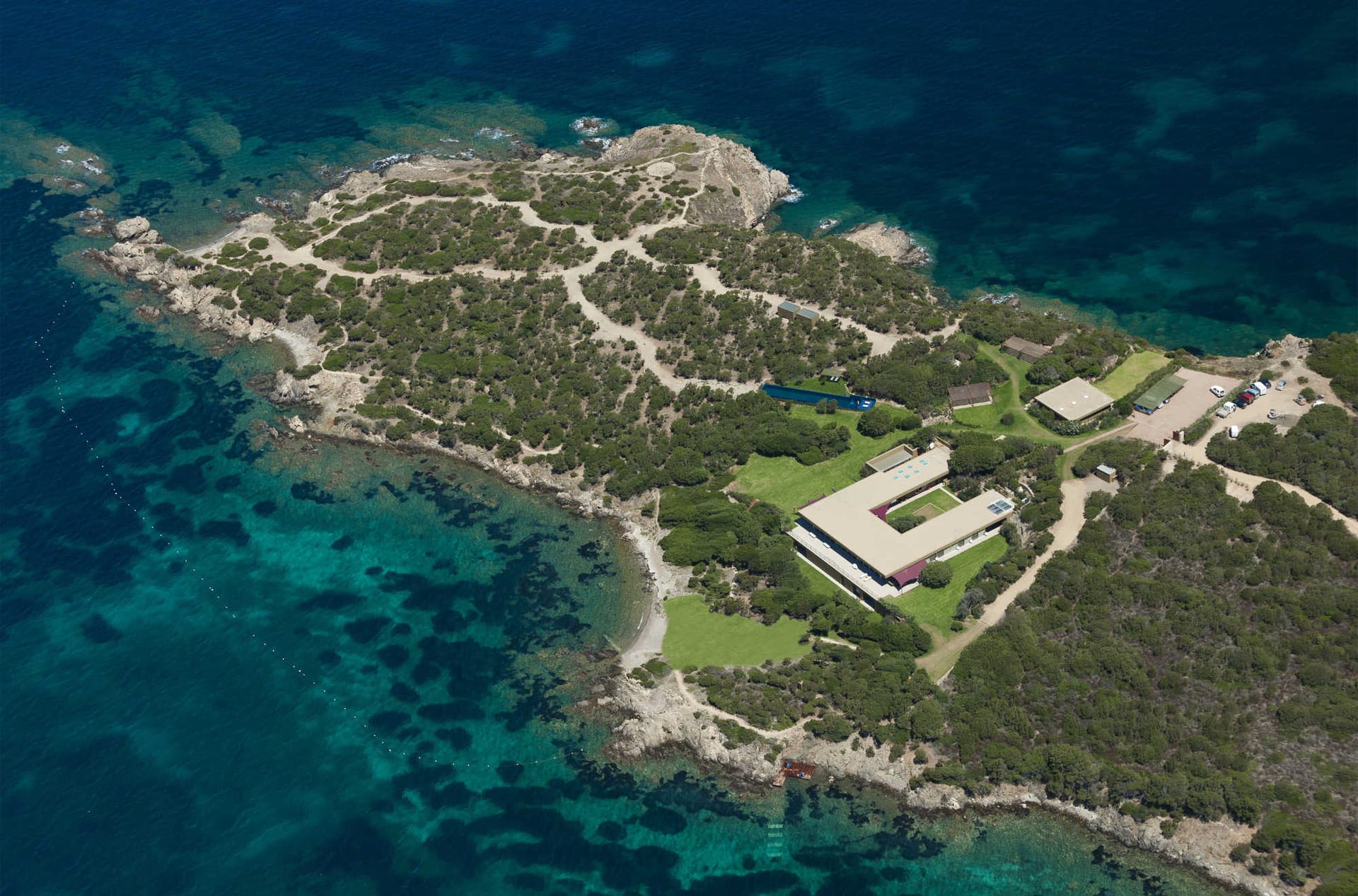 The Luca Alberghini Estate — luxury villa photo 43
