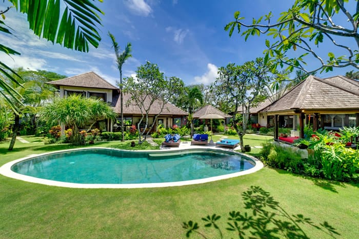 Villa Kakatua — luxury villa photo 1