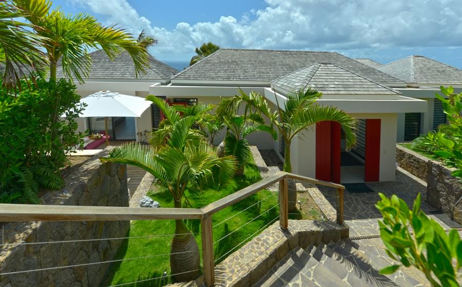 Villa Enzuma — luxury villa photo 2