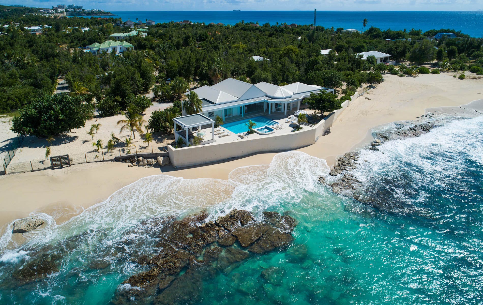 Villa L Ecume des Jours — luxury villa photo 1