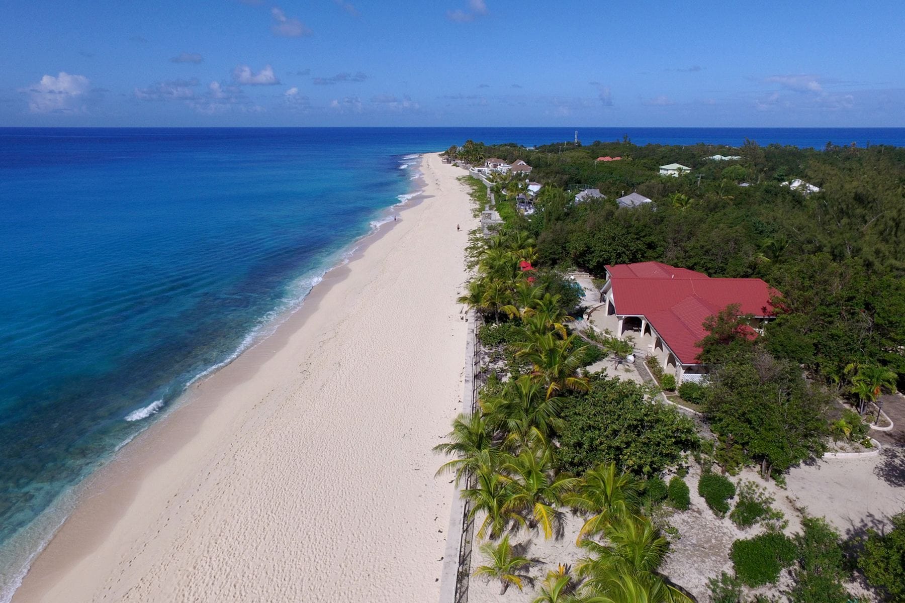 Villa Baie Longue Beach House — luxury villa photo 2