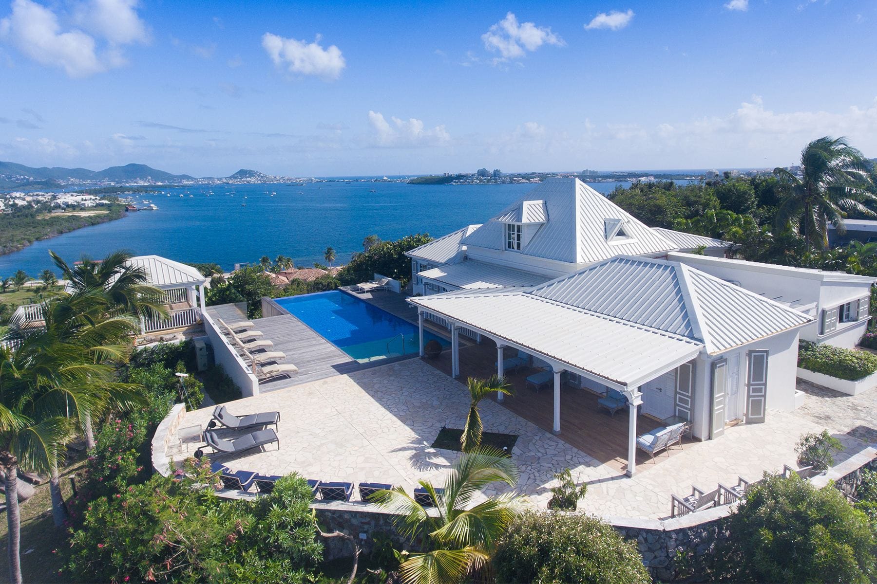 Villa Le Caprice — luxury villa photo 1