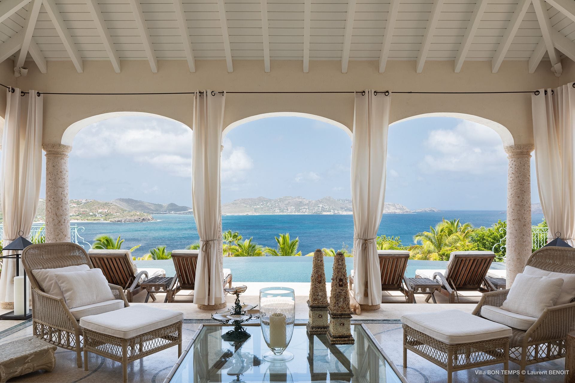 Villa Bon Temps — luxury villa photo 1