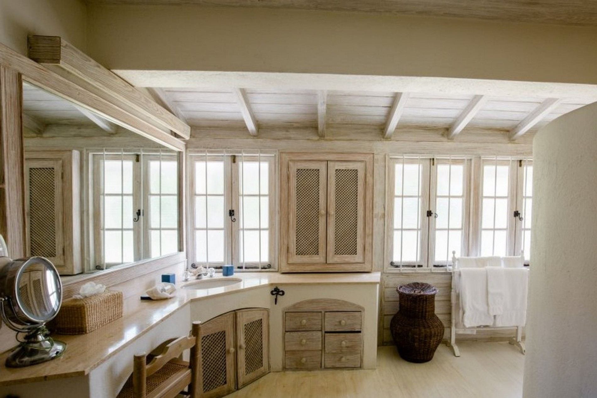 Villa Landfall House — luxury villa photo 1