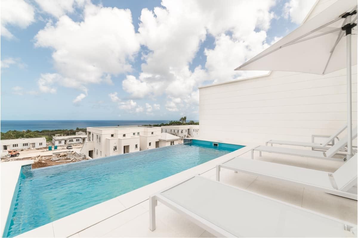 Villa Westmoreland Hills 47 — luxury villa photo 1