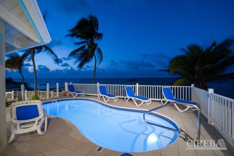 Far Tortuga — luxury villa photo 1
