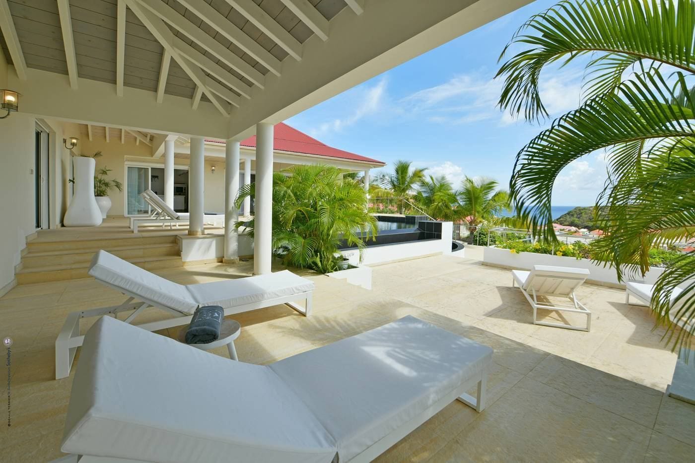 Villa Prestige — luxury villa photo 1