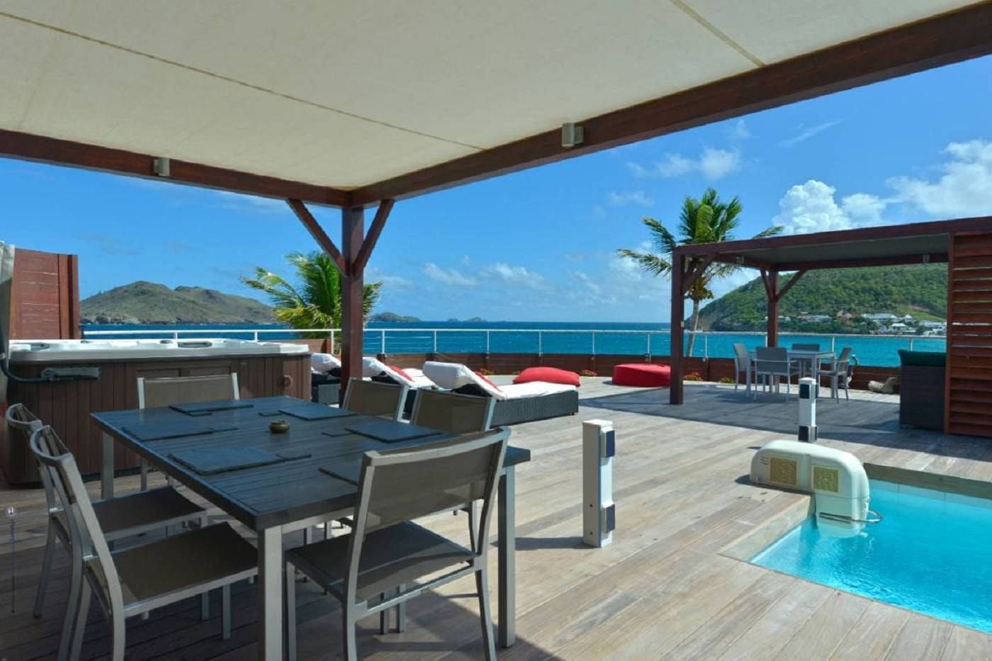 Villa Embruns — luxury villa photo 2