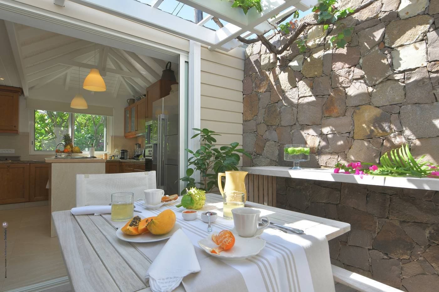 Villa Genia — luxury villa photo 1