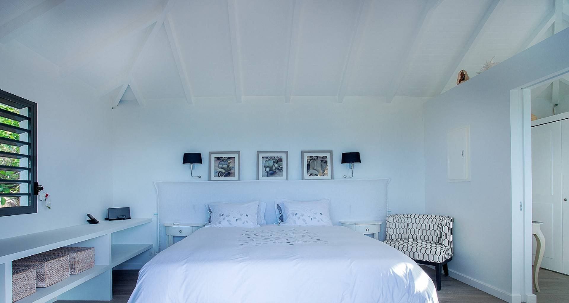 Villa W View — luxury villa photo 2