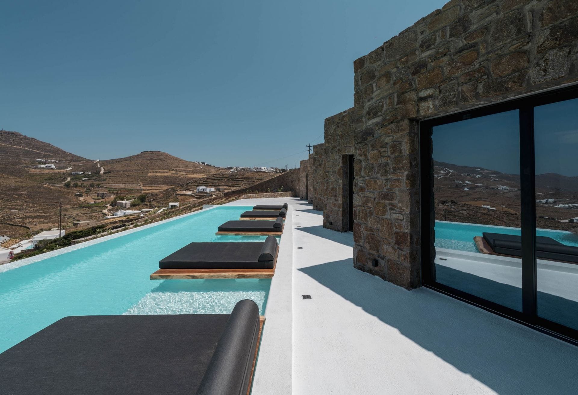 Mega Mansion Mykonos 2 — luxury villa photo 2