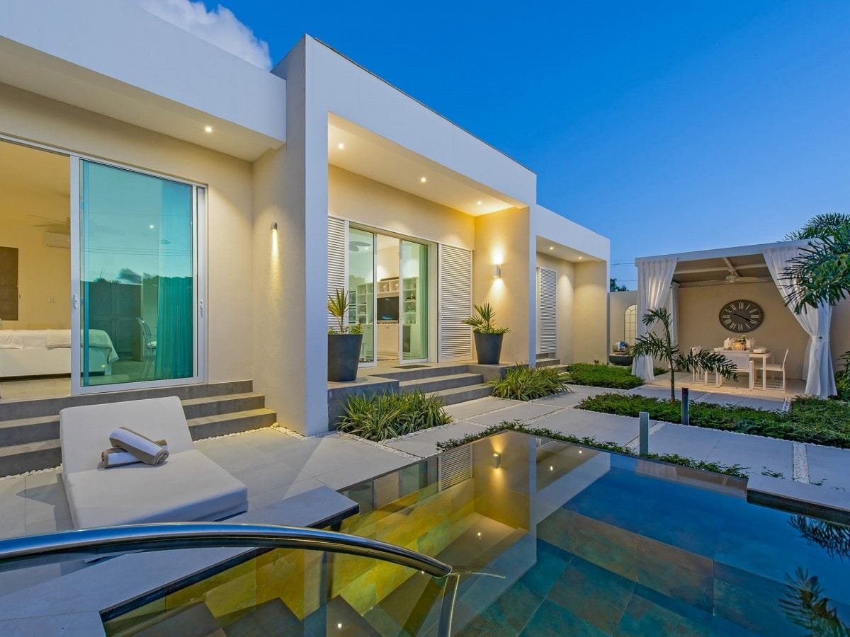 Villa Footprints North Cottage — luxury villa photo 1