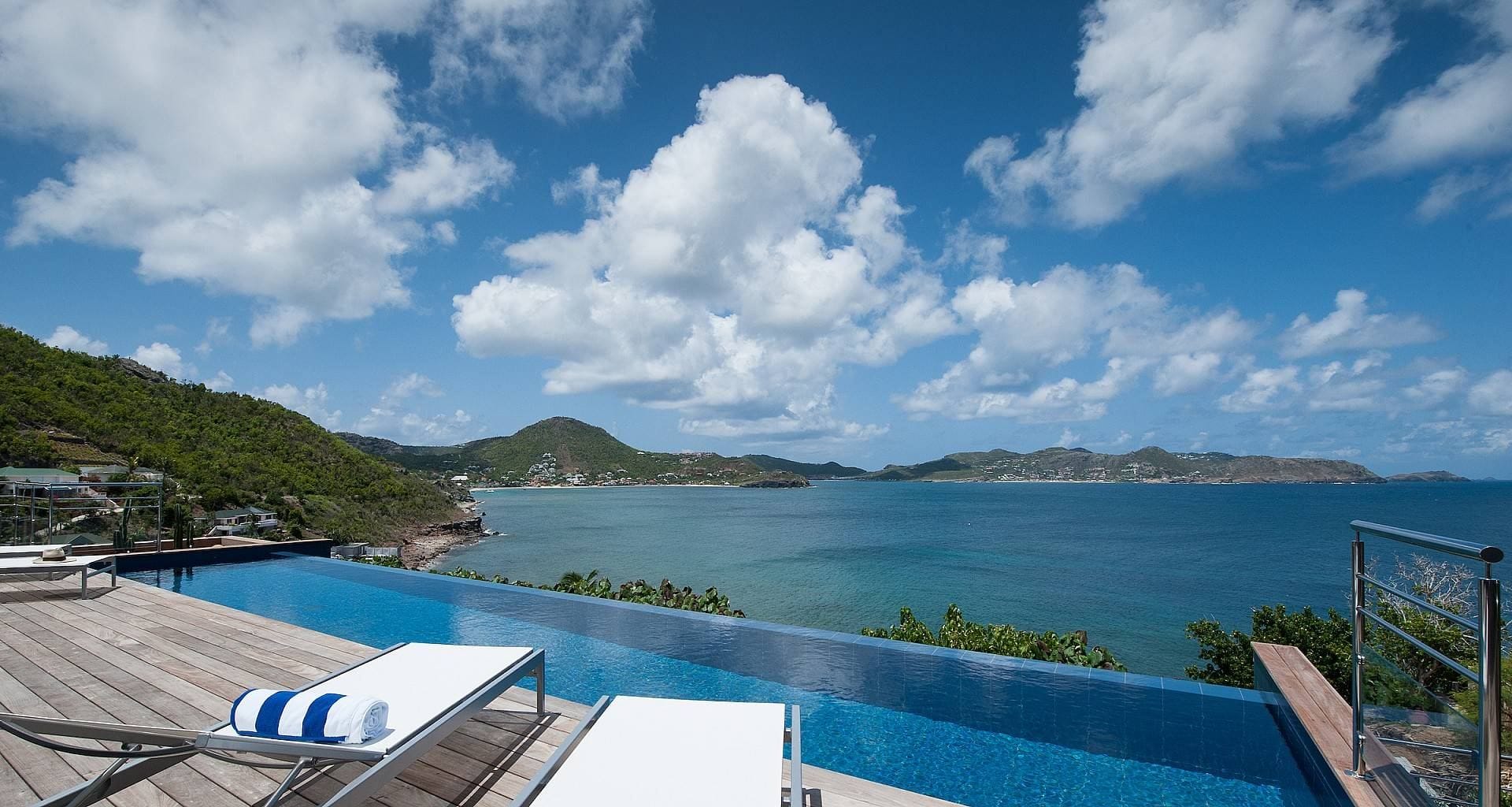 Villa Pointe Milou — luxury villa photo 1