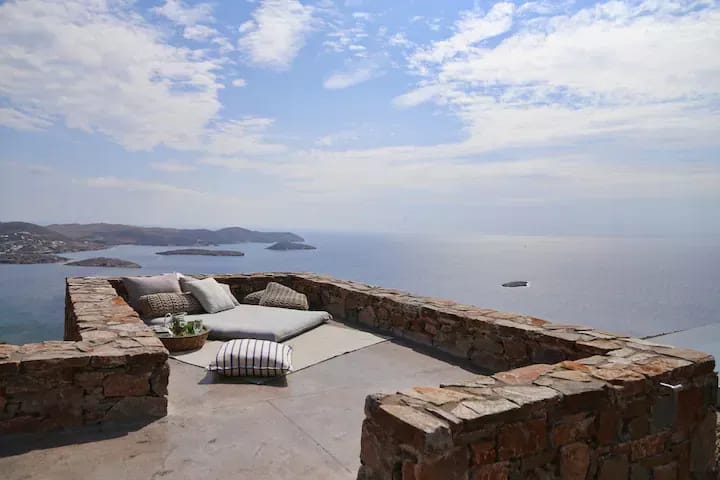 Syros Luxury Estate — luxury villa photo 2