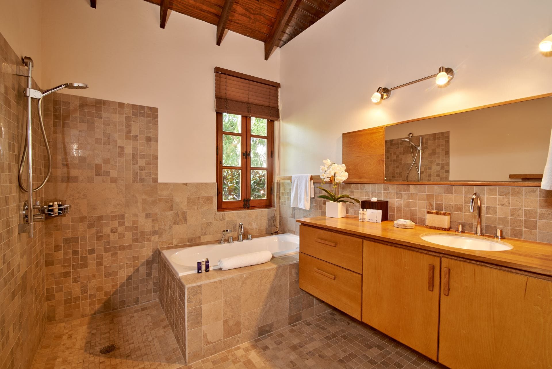 Villa CariBali — luxury villa photo 1