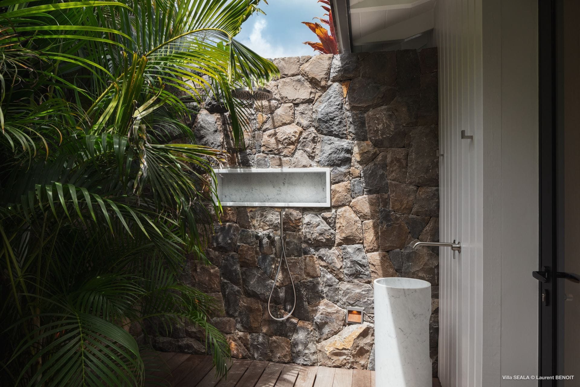 Villa Seala — luxury villa photo 1
