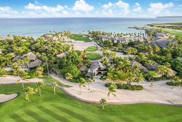 Villa Caleton Beach 16 — luxury villa photo 1