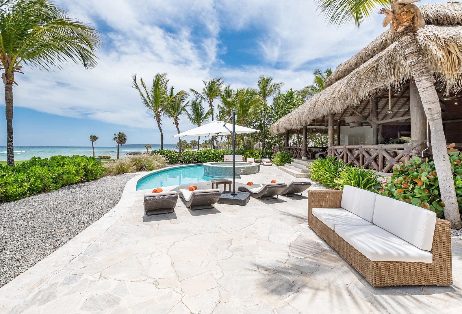 Caleton Beach Villa 9 — luxury villa photo 41