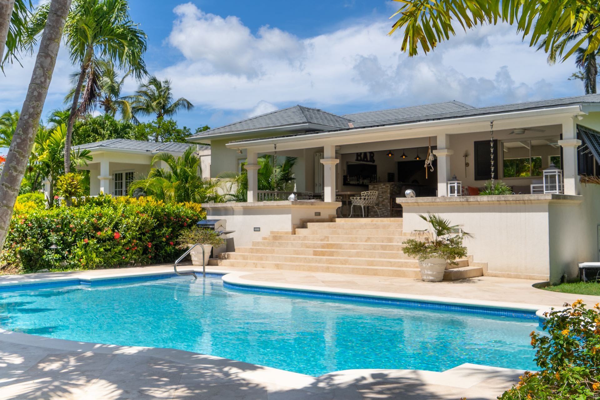 Villa Palm Tree — luxury villa photo 1