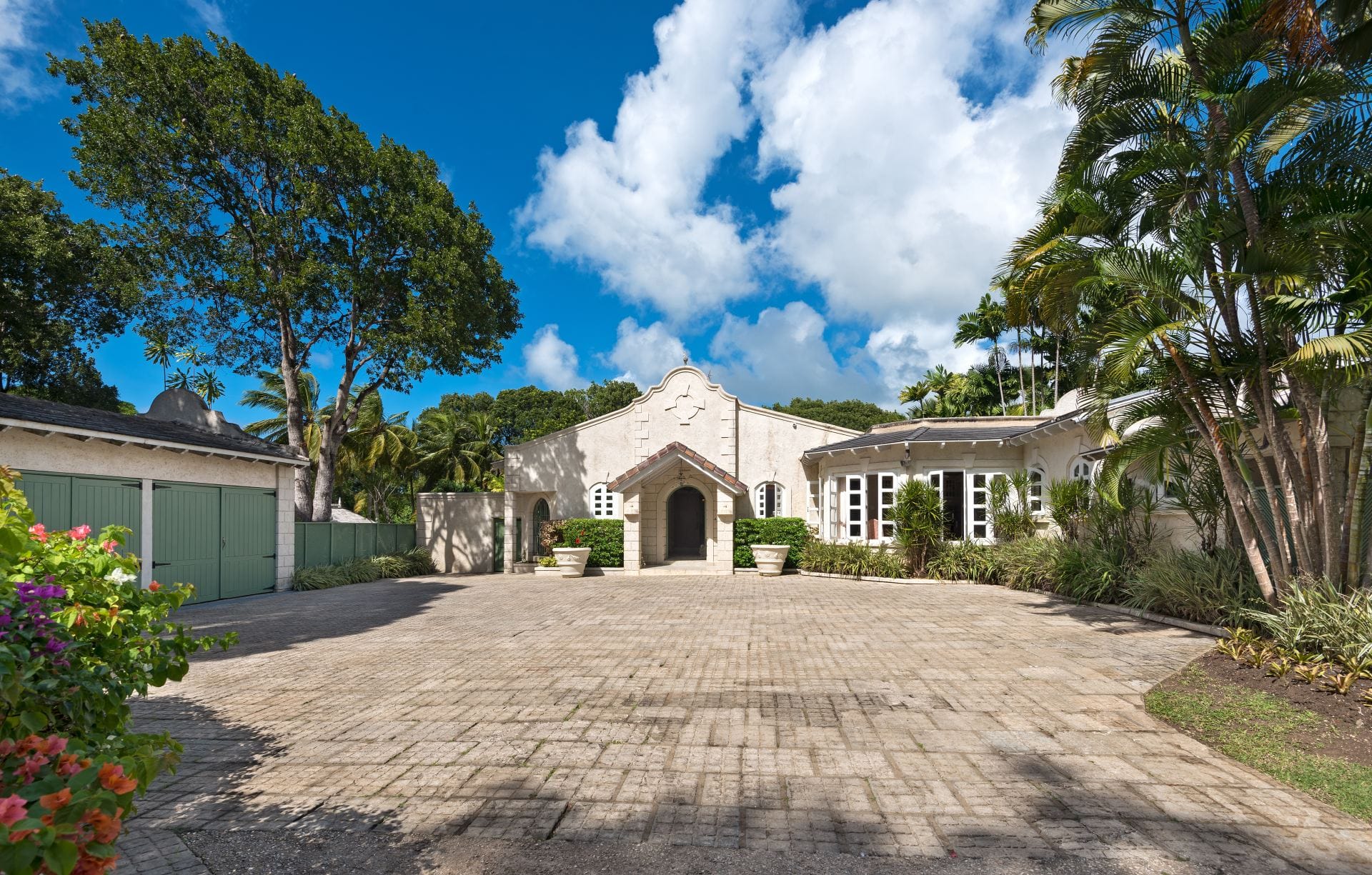 Grendon House — luxury villa photo 17