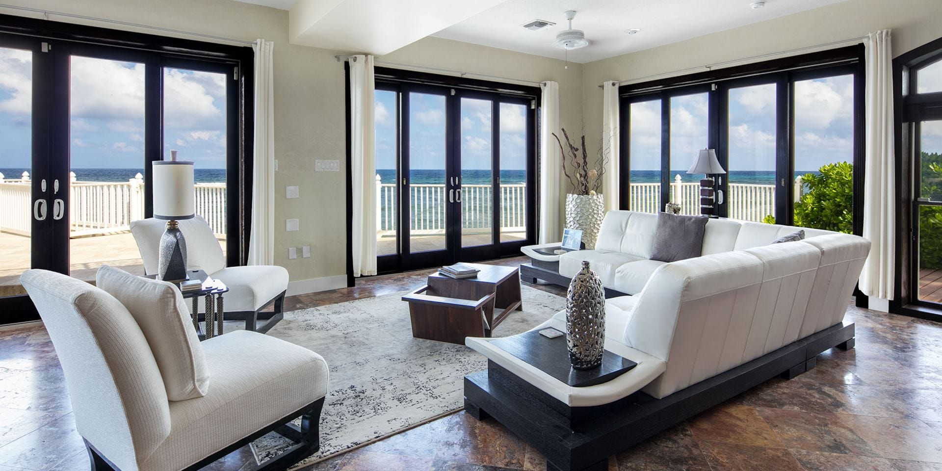 Villa KiToCay — luxury villa photo 1