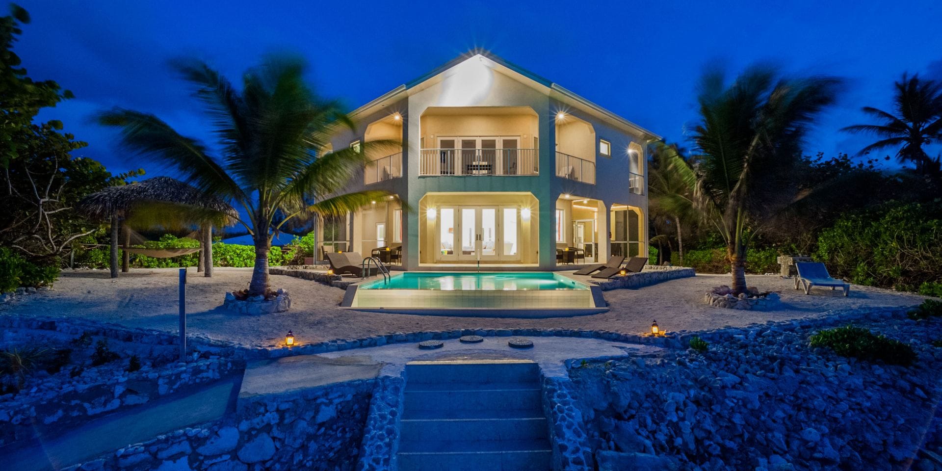 Villa Christmas Palms — luxury villa photo 1