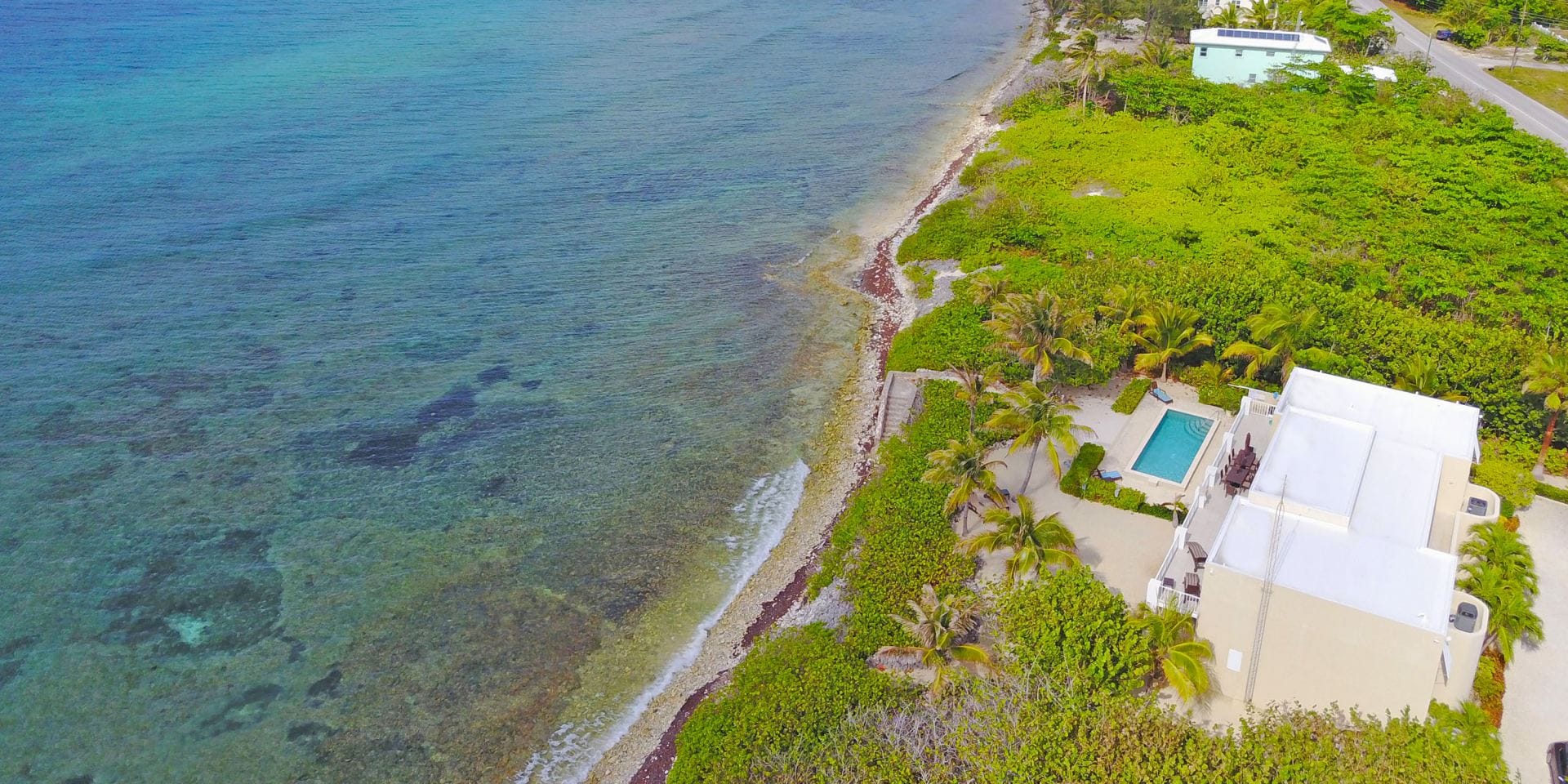Villa Caymanas — luxury villa photo 1
