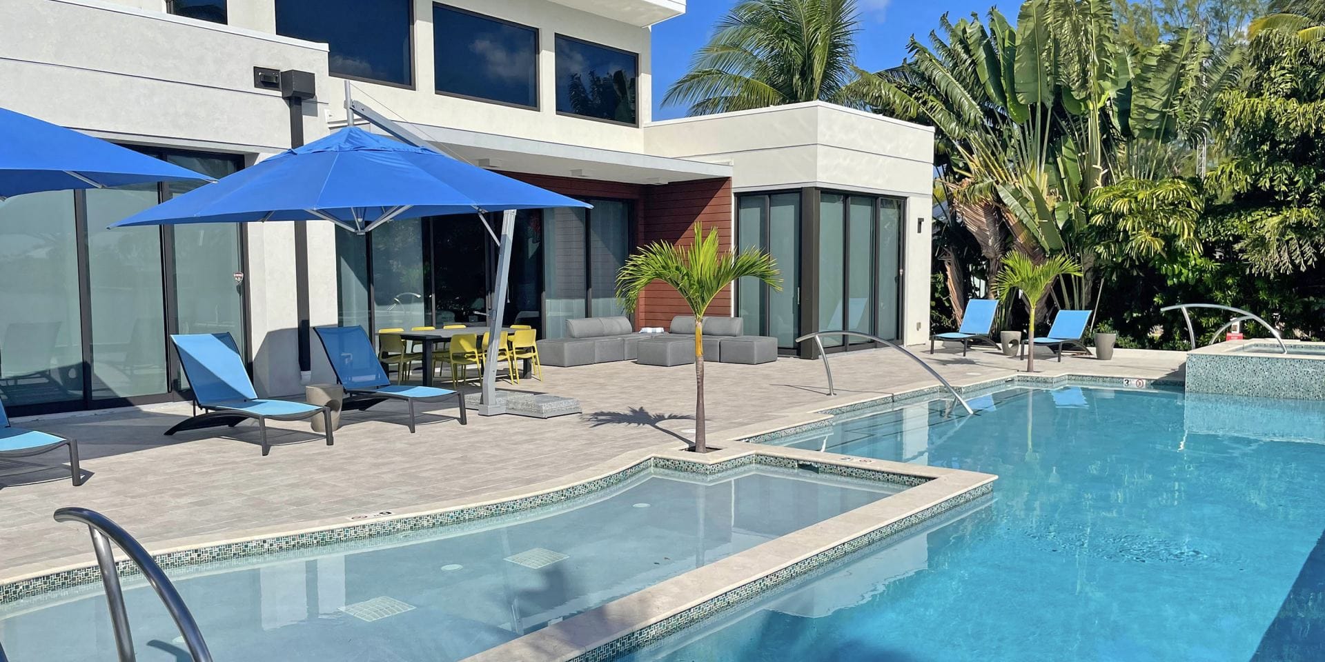 Villa White Dahlia — luxury villa photo 23