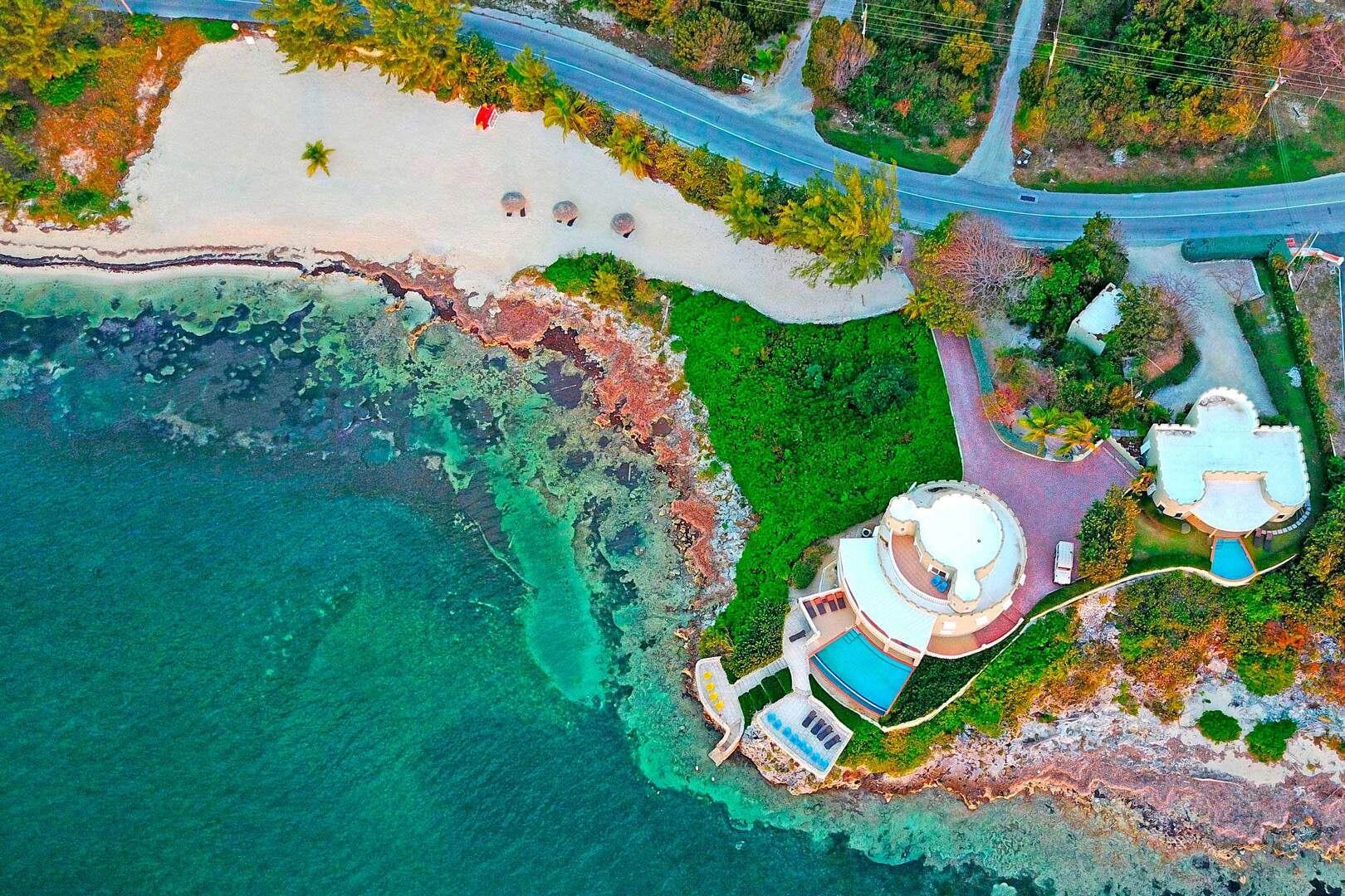 Cayman Castle + Guesthouse — luxury villa photo 1
