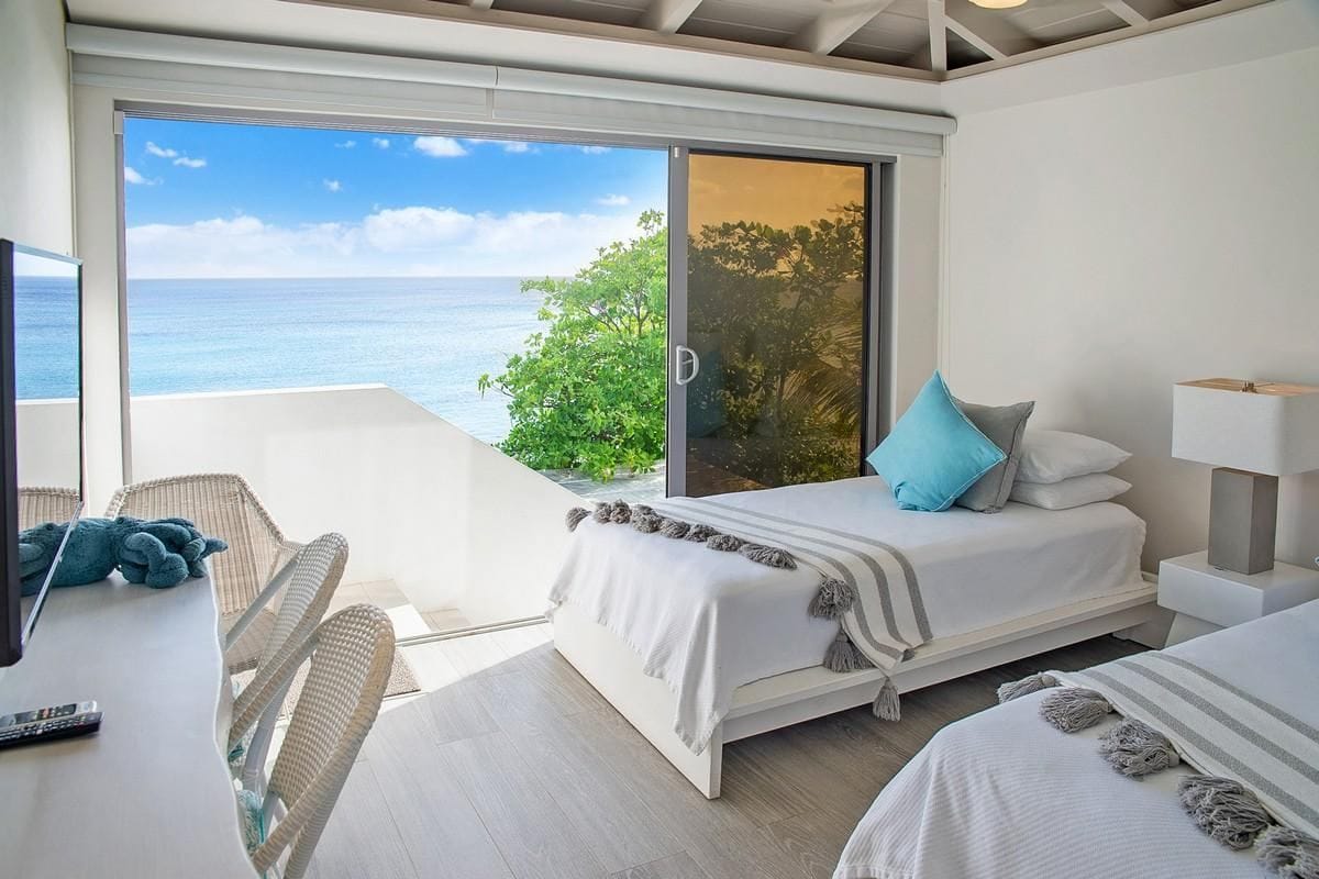 Portobello Villa — luxury villa photo 2