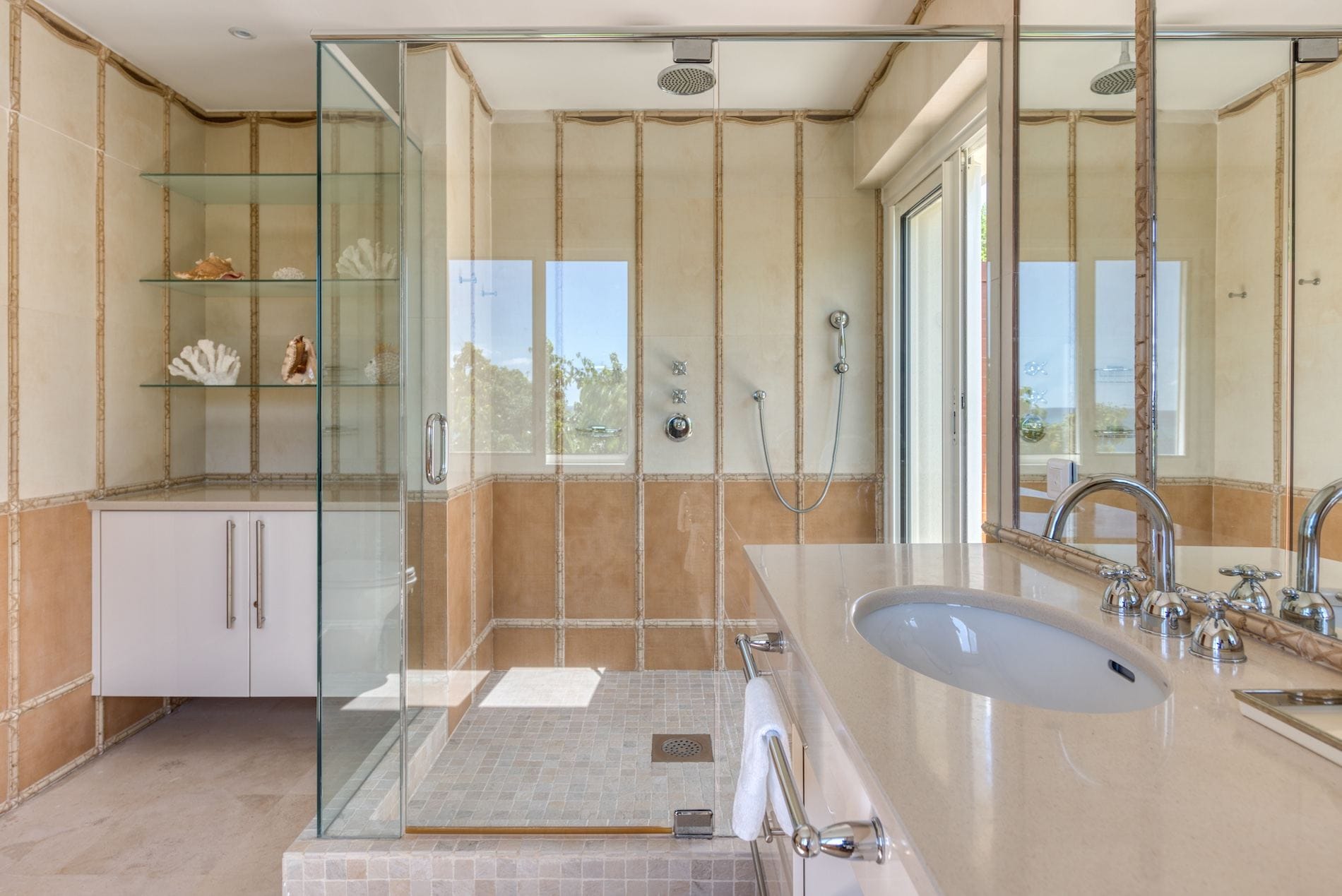 Villa La Dacha — luxury villa photo 1