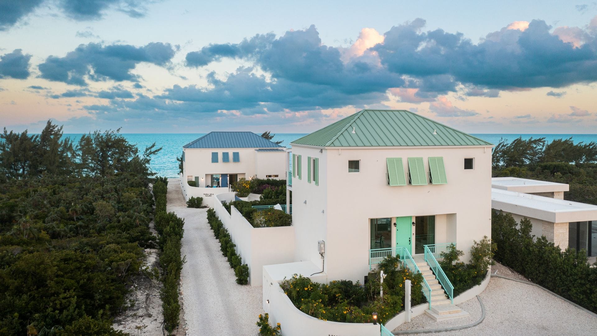 Hura Sea Turquoise Villa — luxury villa photo 1