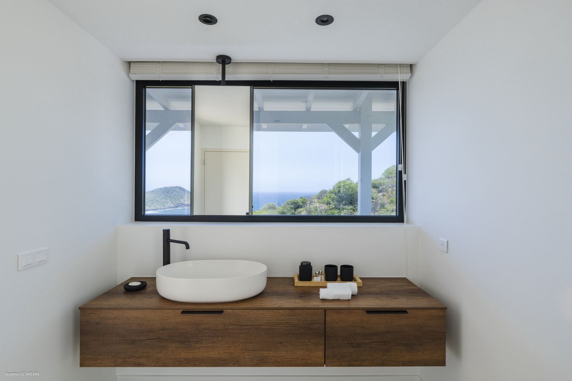 Villa Amalur — luxury villa photo 1