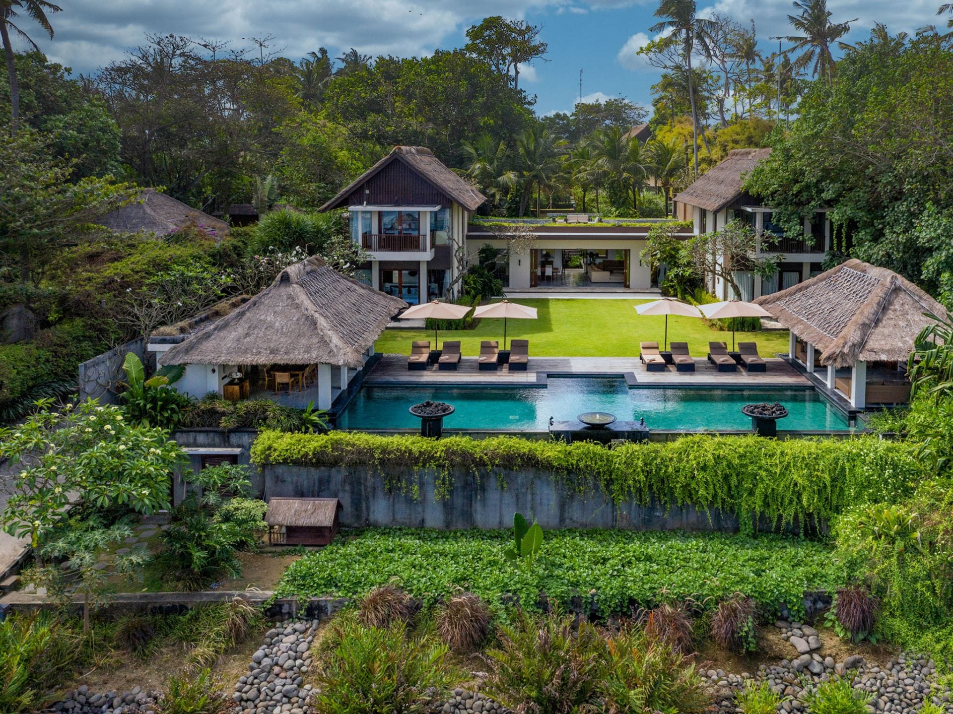 Seseh Beach Villas — luxury villa photo 1