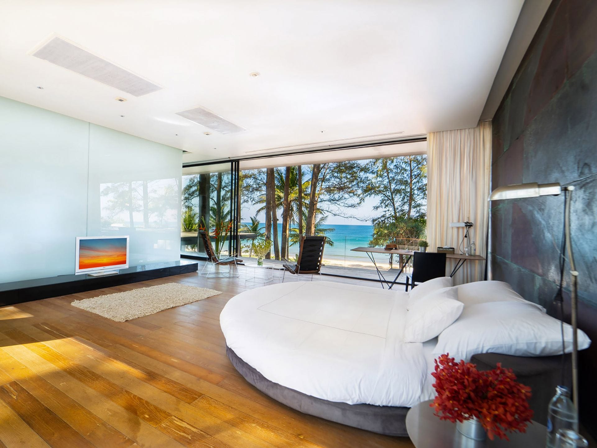 Grand Villa Noi — luxury villa photo 2