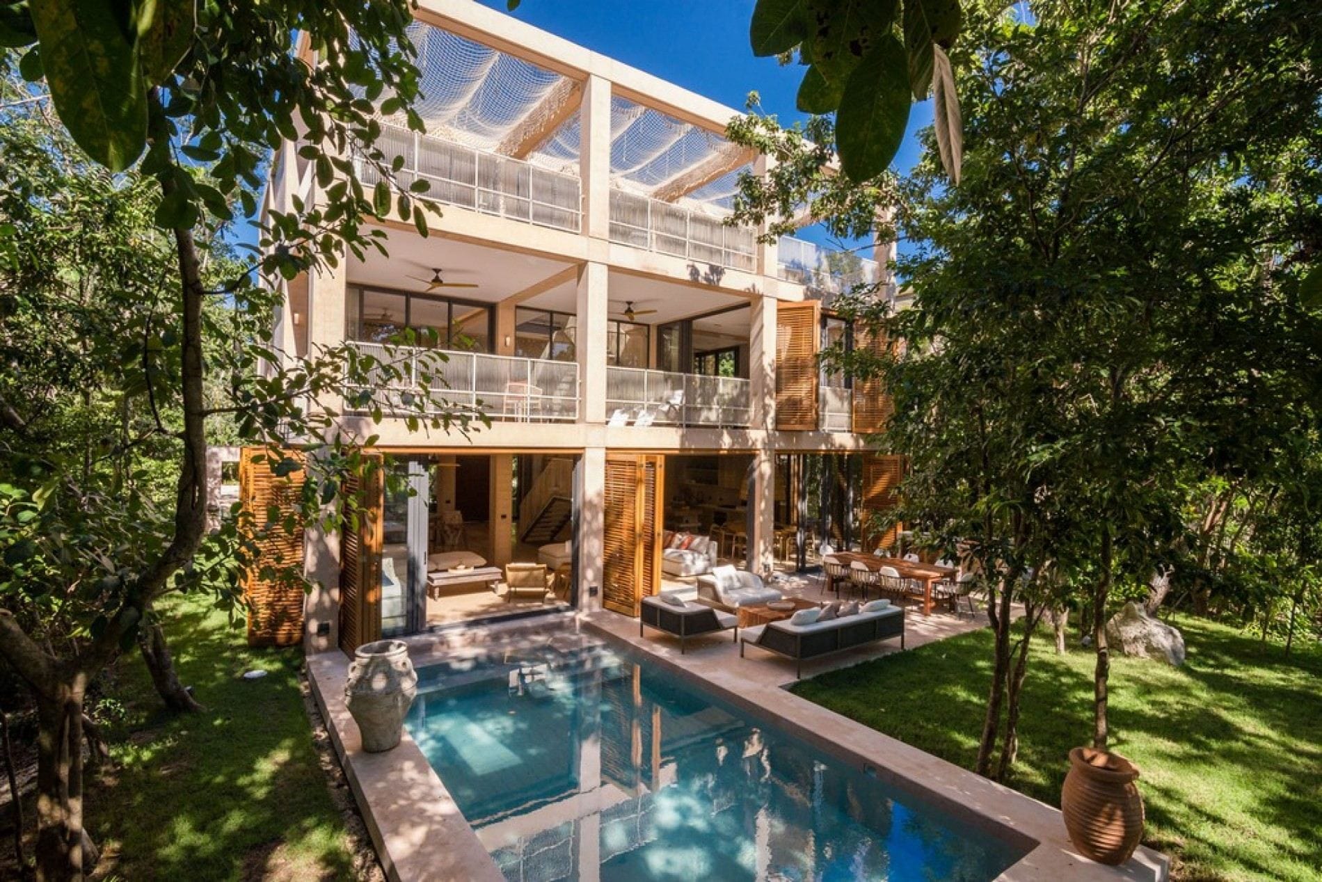 Palm Villa Mexico — luxury villa photo 1