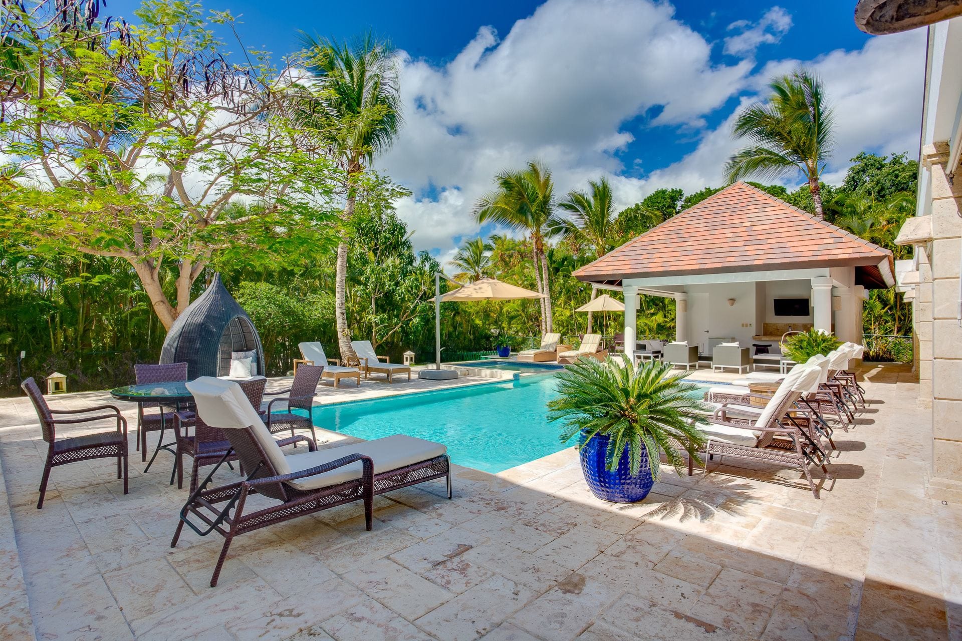 Arrecife 32 — luxury villa photo 2