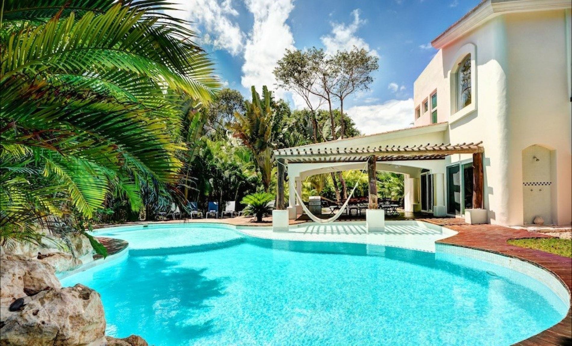 Villa Saasil — luxury villa photo 1